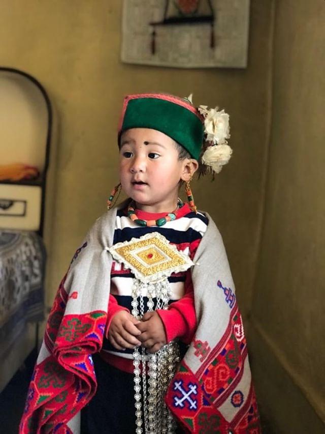 kinnauri cap and himachali dress wearing by kid